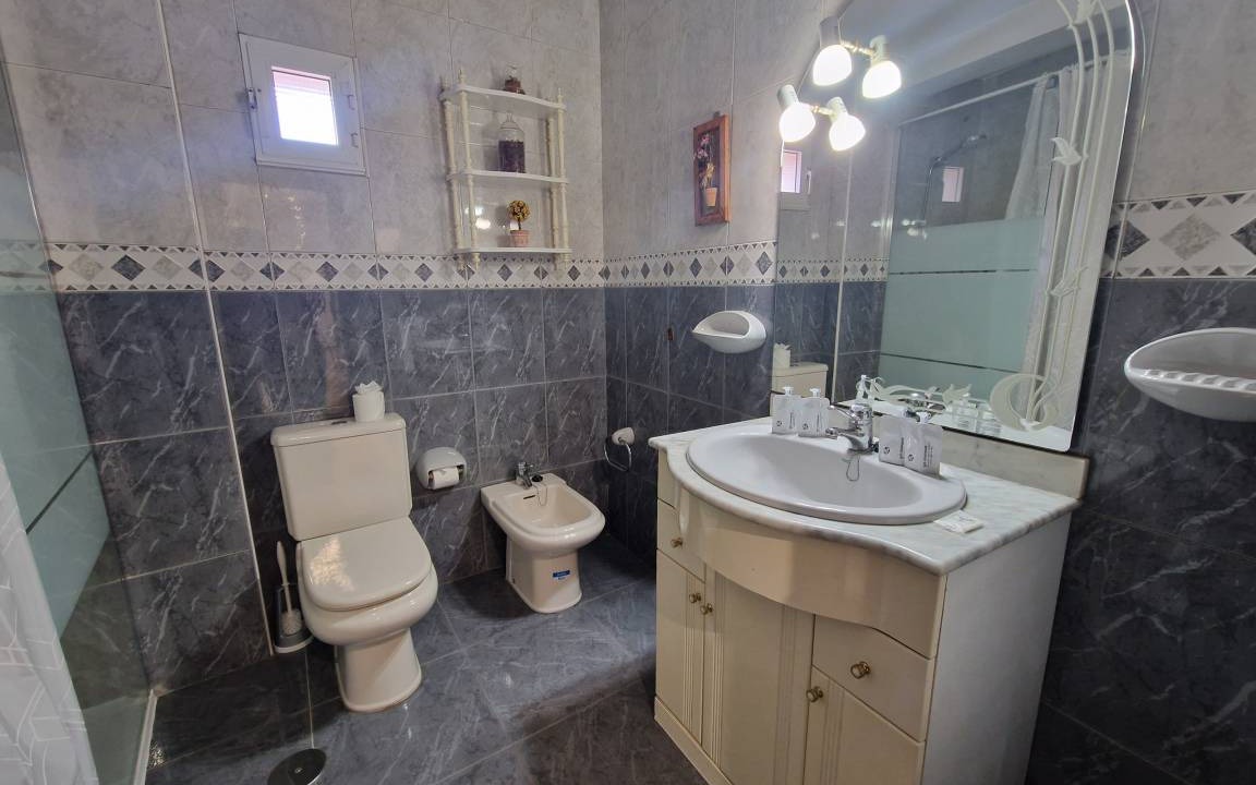 Photo of Bathroom in Distrito Oeste