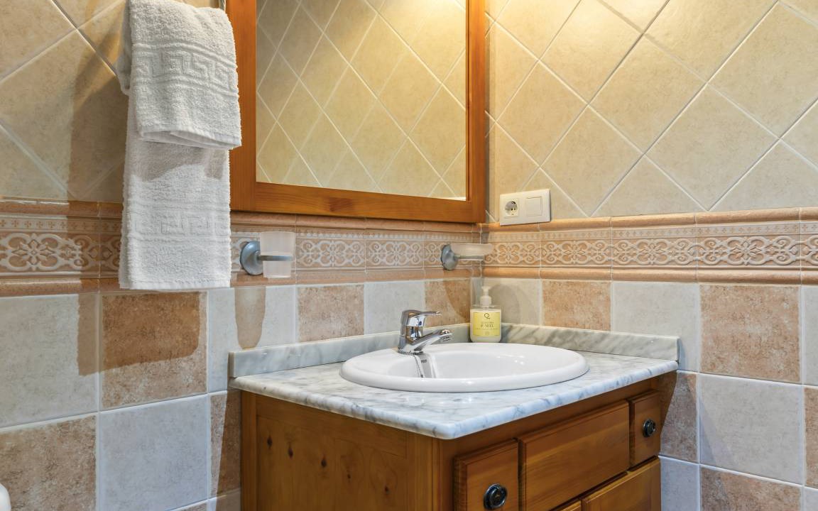 Photo of Bathroom in Llenin