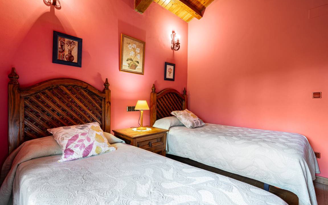 Photo of Bedroom in Barzana