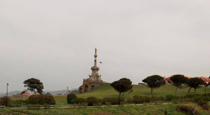 Photo of Others in Comillas