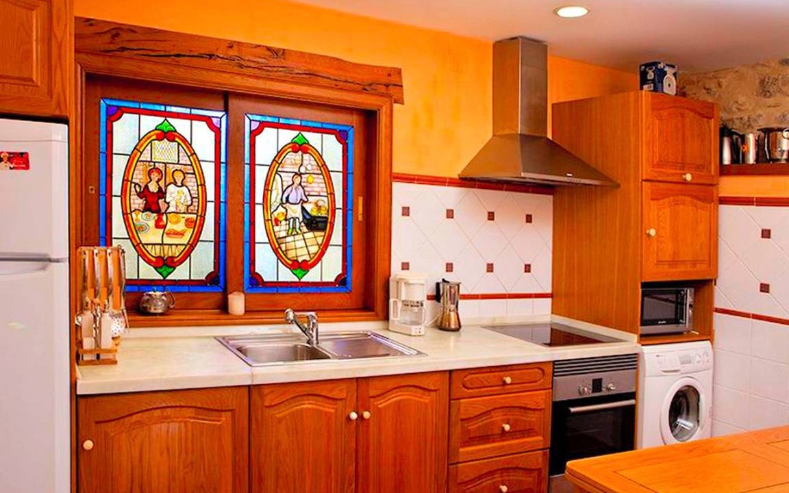 Photo of Kitchen in Fuentes de Penacorada