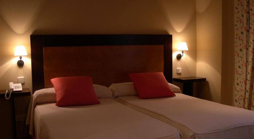 Photo of Bedroom in La Pradera de Navalhorno