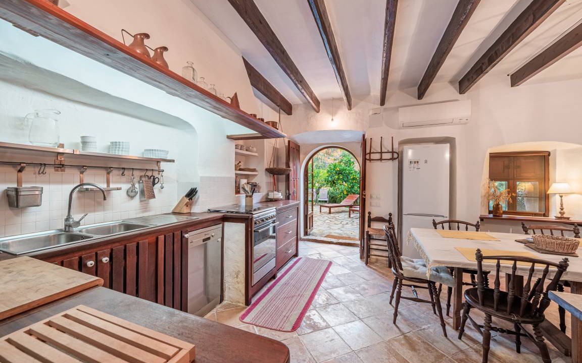 Photo of Kitchen in Fornalutx