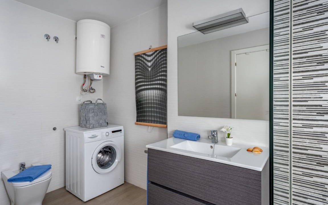 Photo of Bathroom in Carihuela