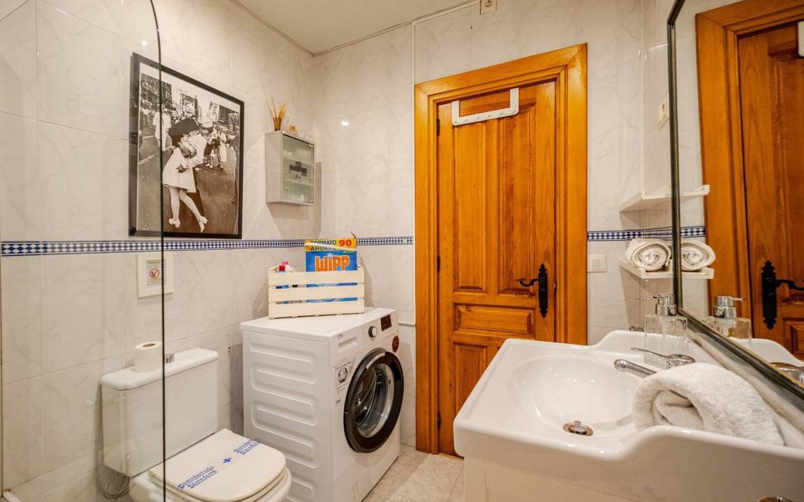 Photo of Bathroom in El Olivar