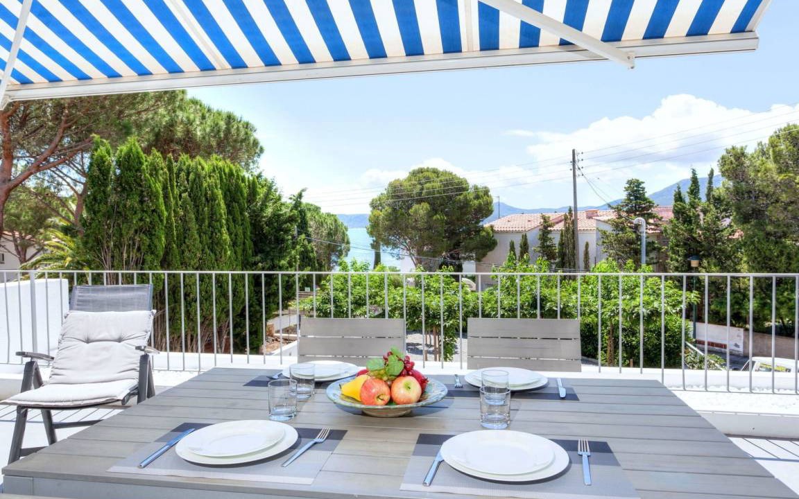 Photo of Patio Balcony in Llanca