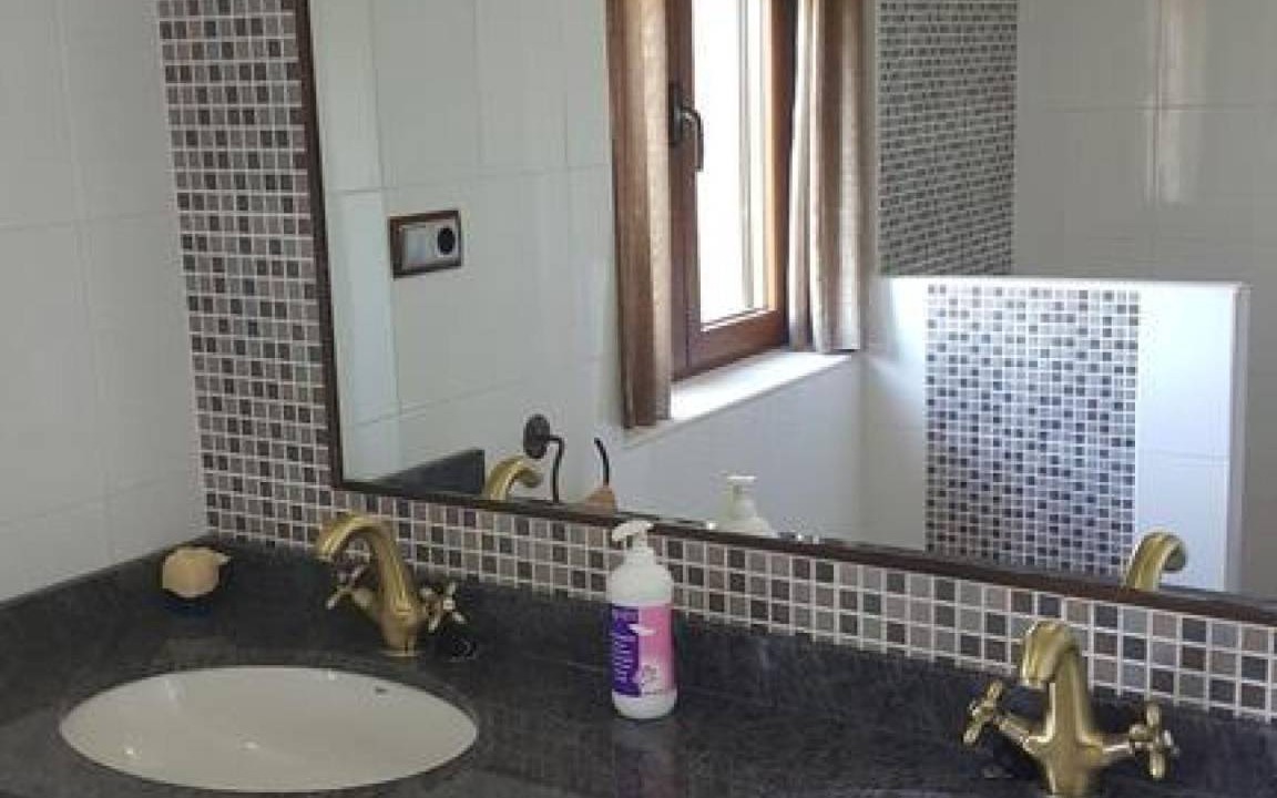 Photo of Bathroom in Sasamon