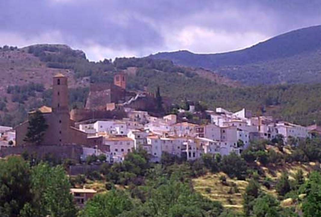 Photo of Buildings in Seron