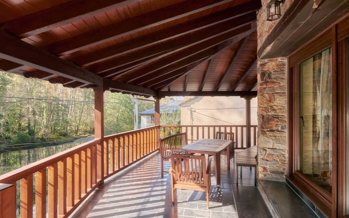 Photo of Patio Balcony in Puente de Domingo Florez