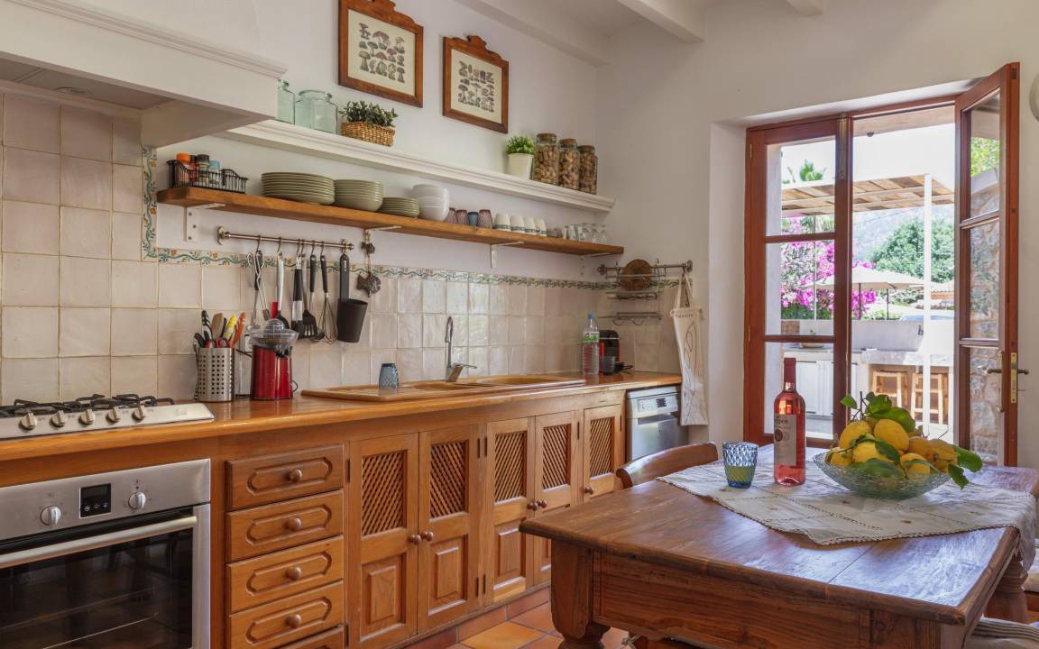 Photo of Kitchen in Biniaraix