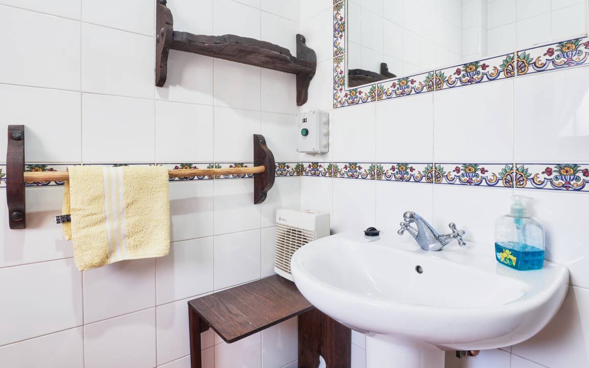 Photo of Bathroom in Odollo