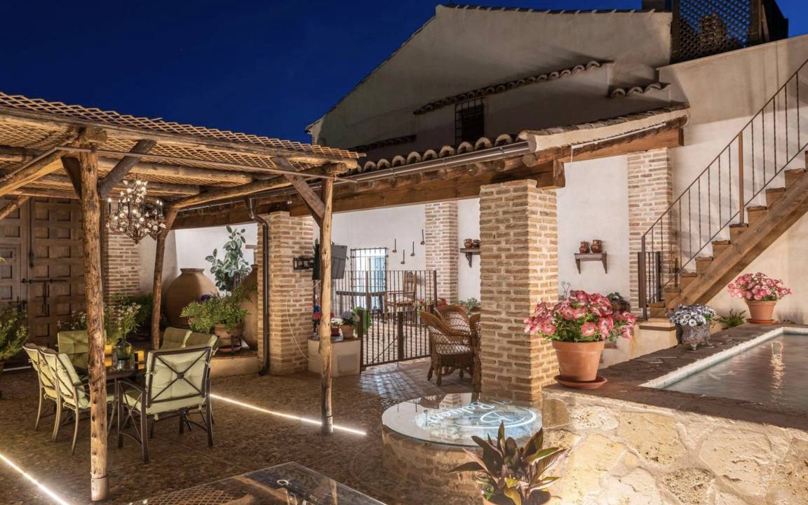 Photo of Patio Balcony in Noves