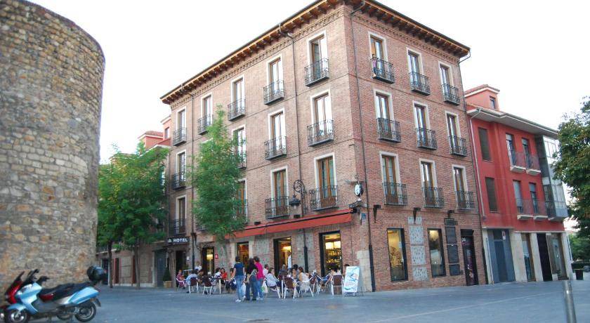 Photo of Others in Old Town