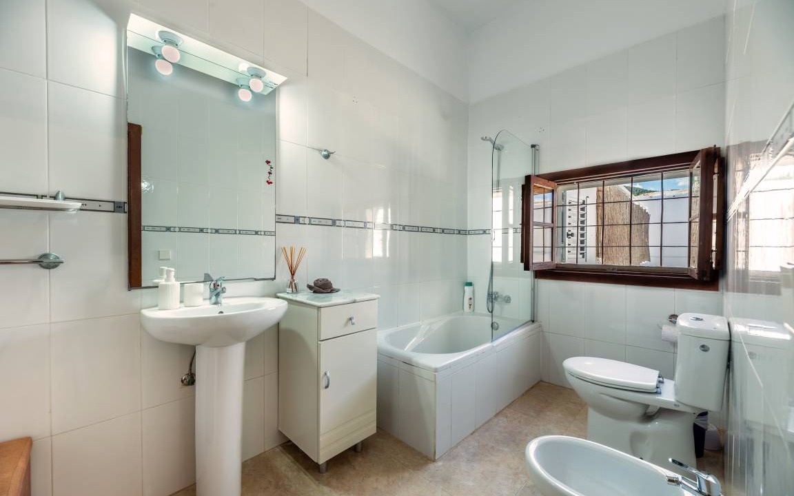 Photo of Bathroom in Sant Josep de sa Talaia