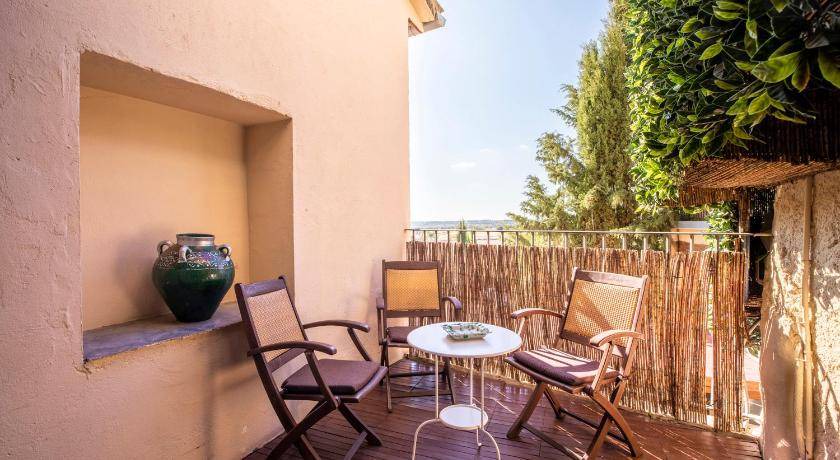 Photo of Patio Balcony in Adahuesca
