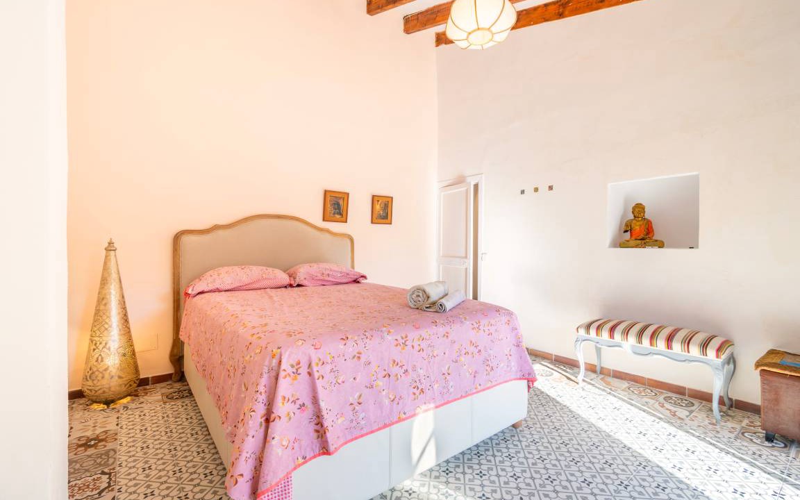 Photo of Bedroom in Orient