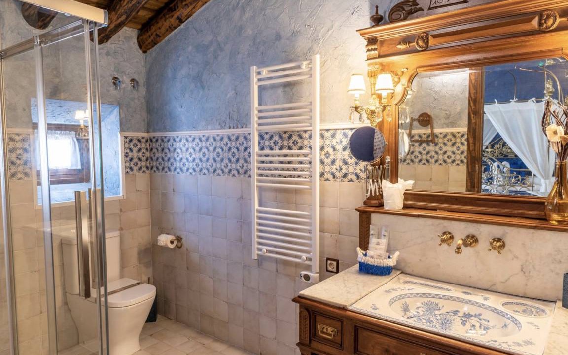Photo of Bathroom in Noves