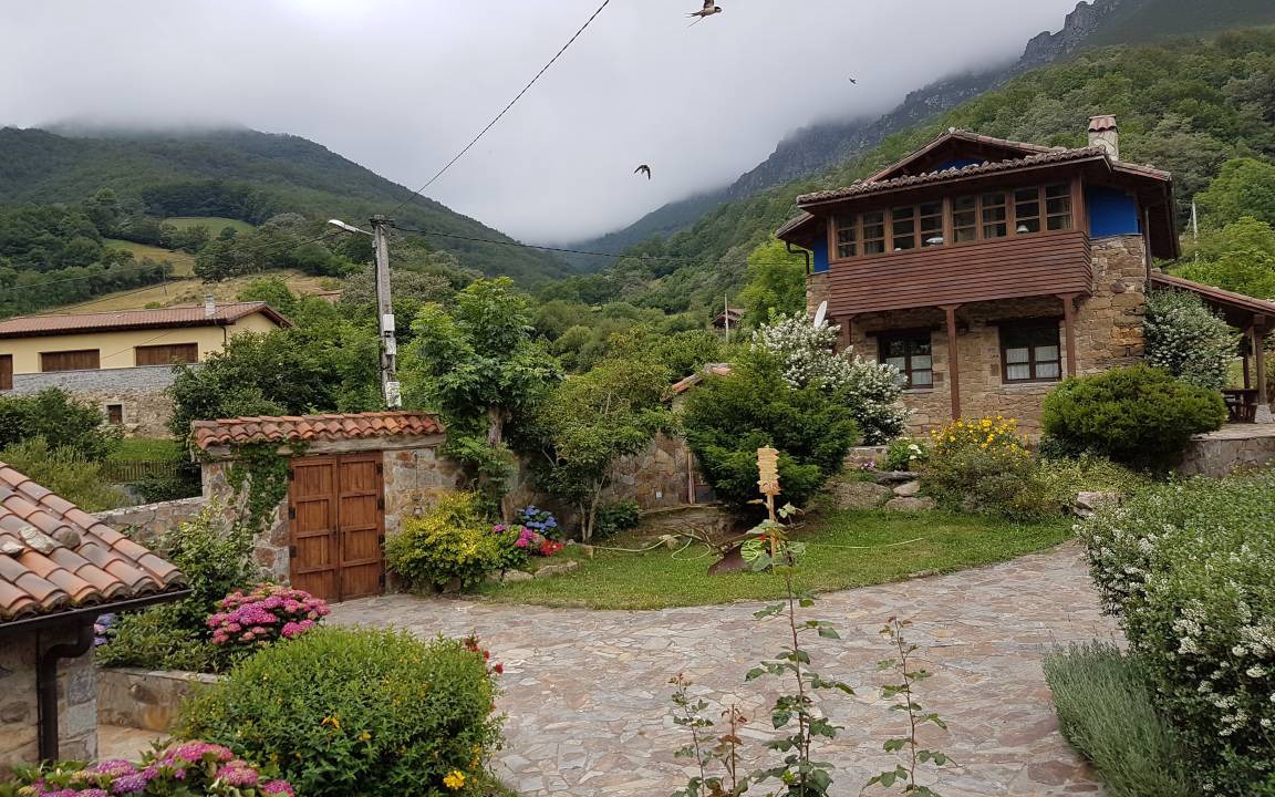Photo of Others in Quiros