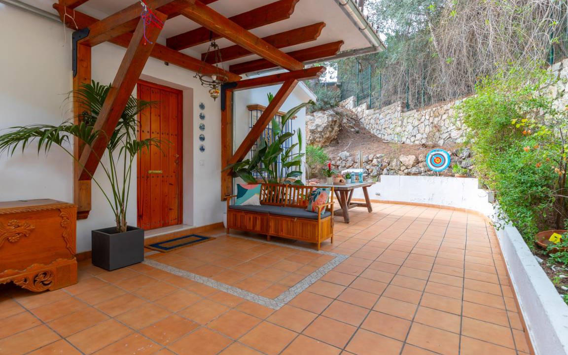 Photo of Patio Balcony in Pinares de San Anton