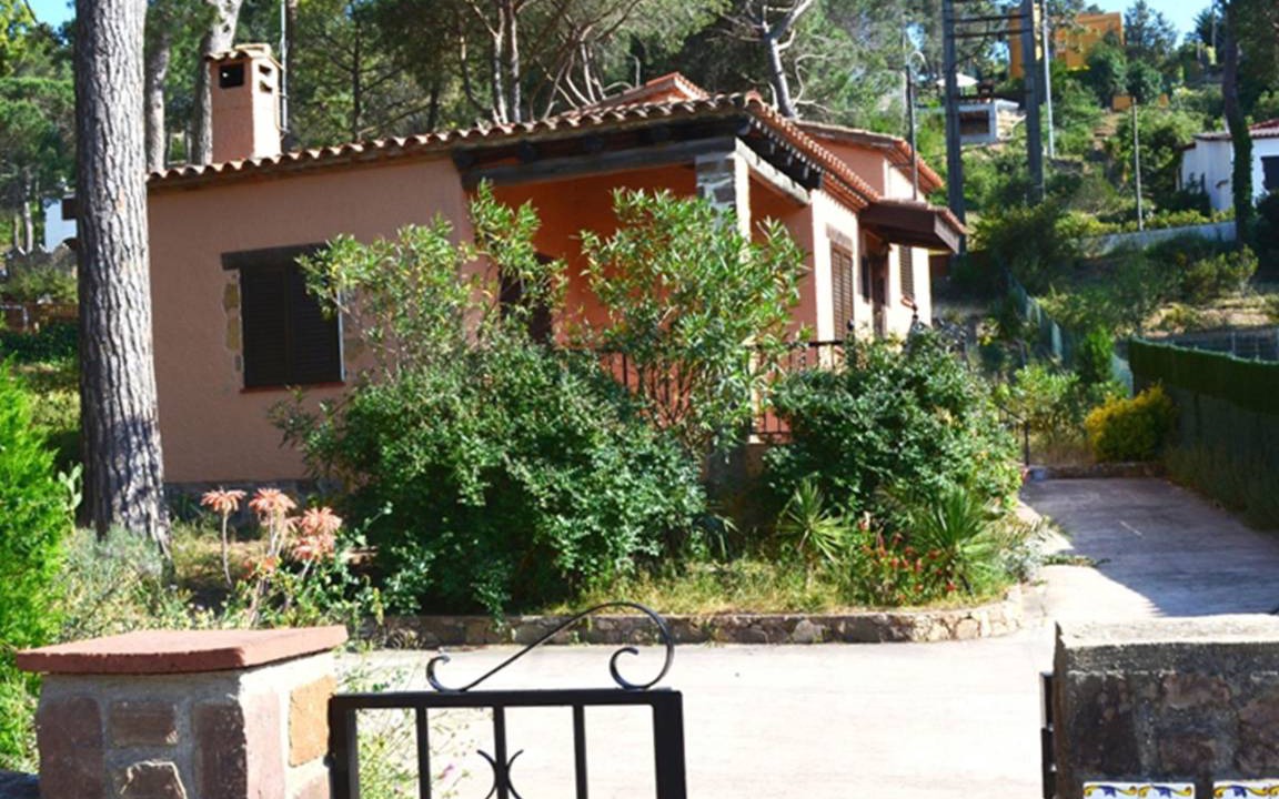 Photo of Buildings in Begur