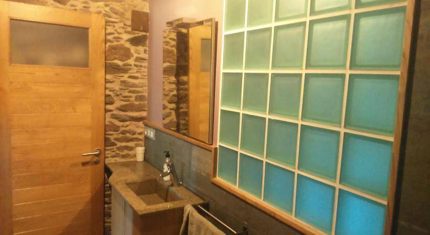 Photo of Bathroom in Monfero
