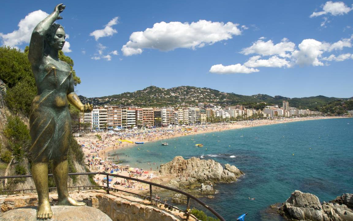 Photo of Others in Lloret Town Center