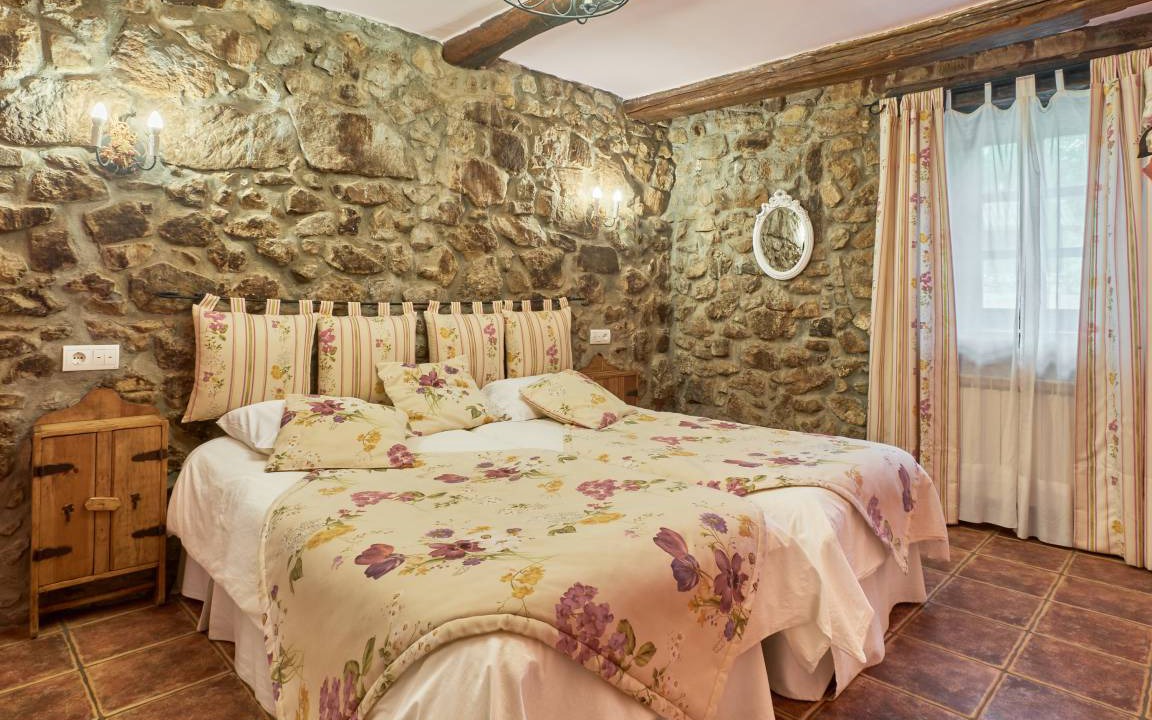 Photo of Bedroom in Robledo de la Guzpena