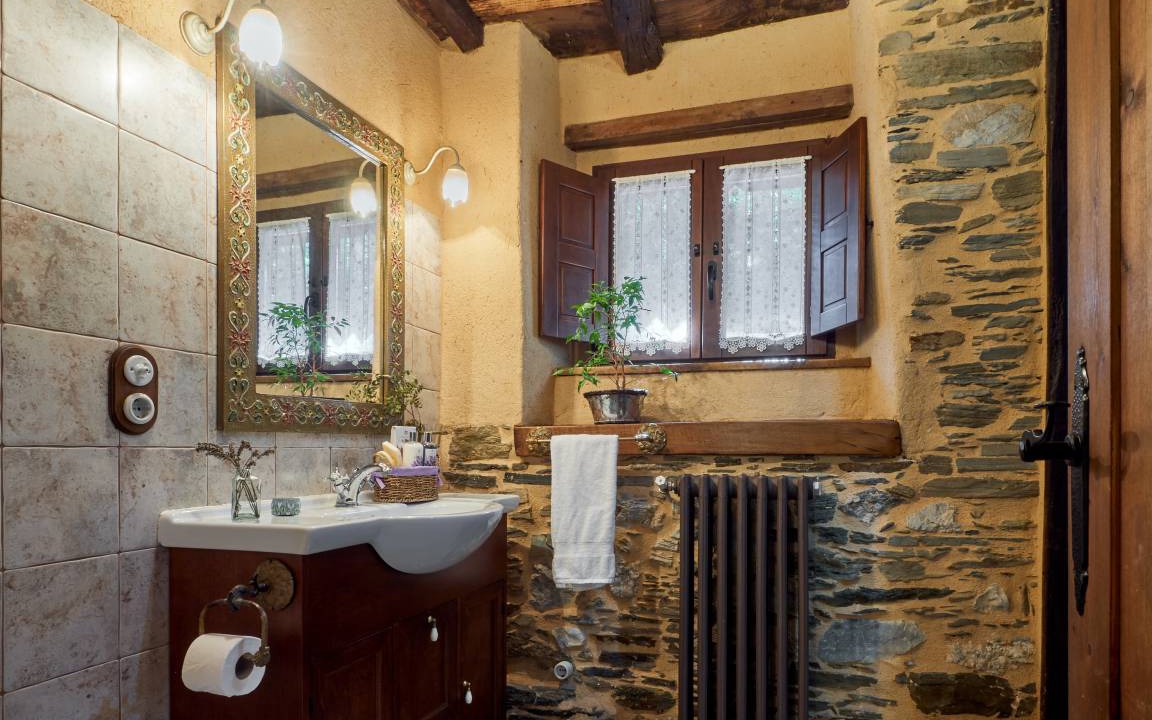 Photo of Bathroom in Rimor