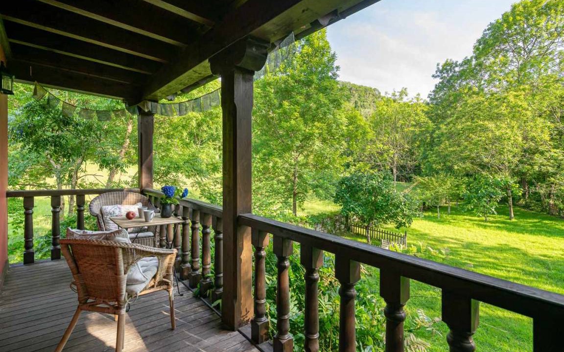 Photo of Patio Balcony in Margolles