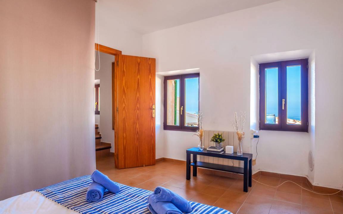Photo of Bedroom in Banyalbufar