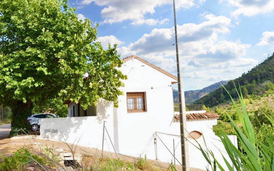 Photo of Others in Siles