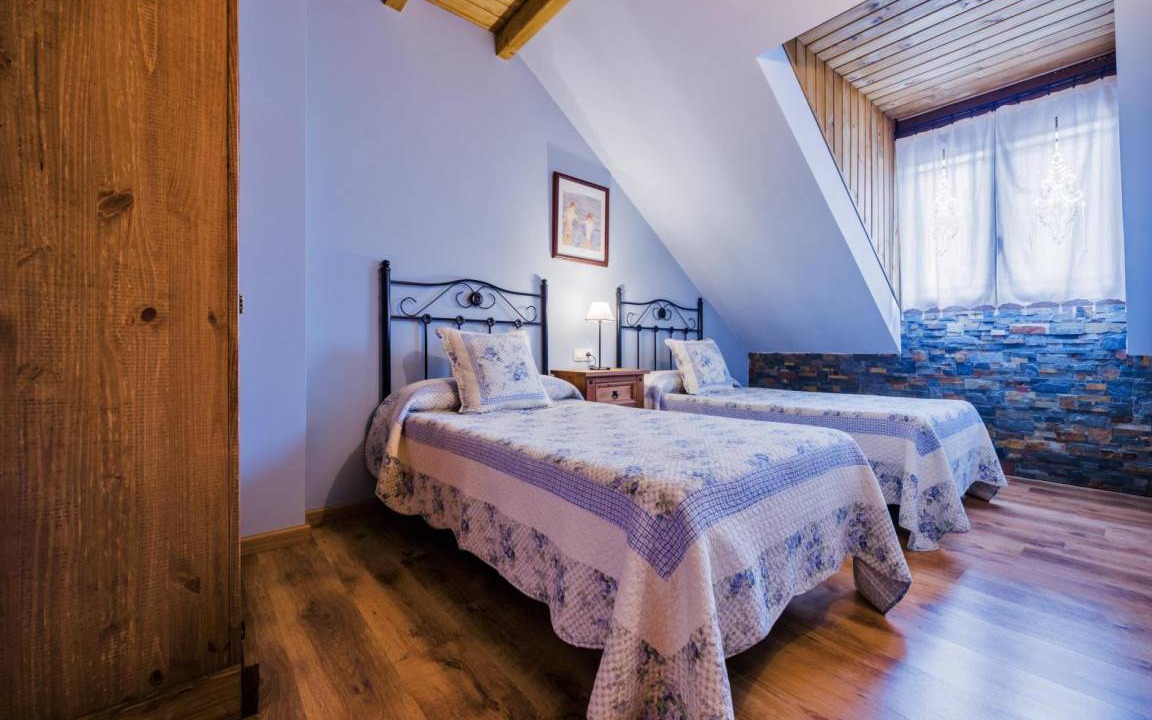 Photo of Bedroom in Caboalles de Abajo