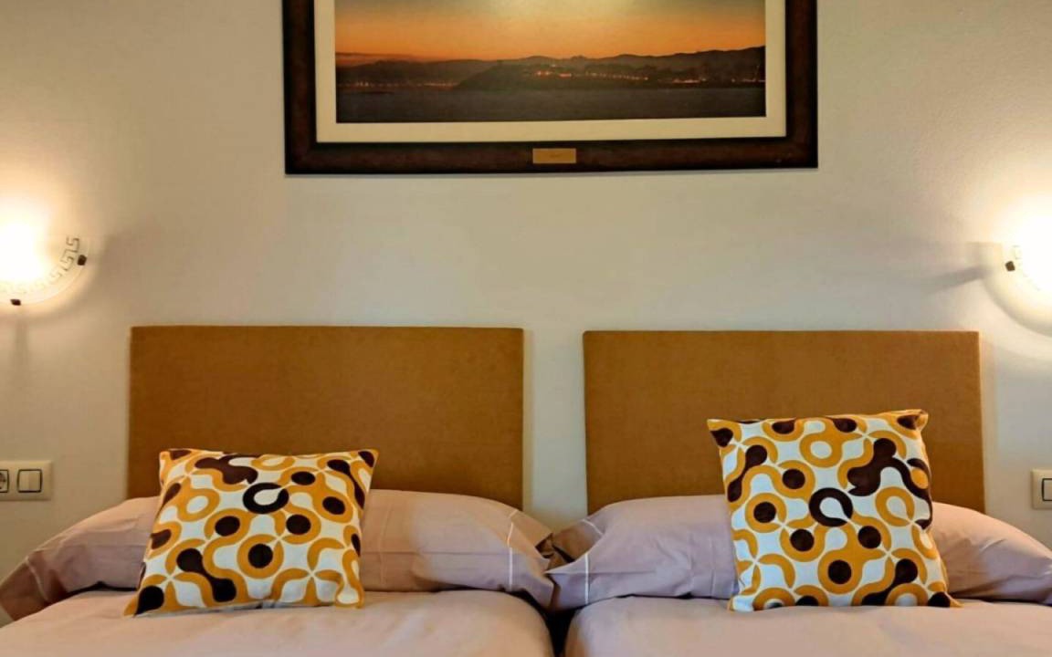 Photo of Bedroom in Parres