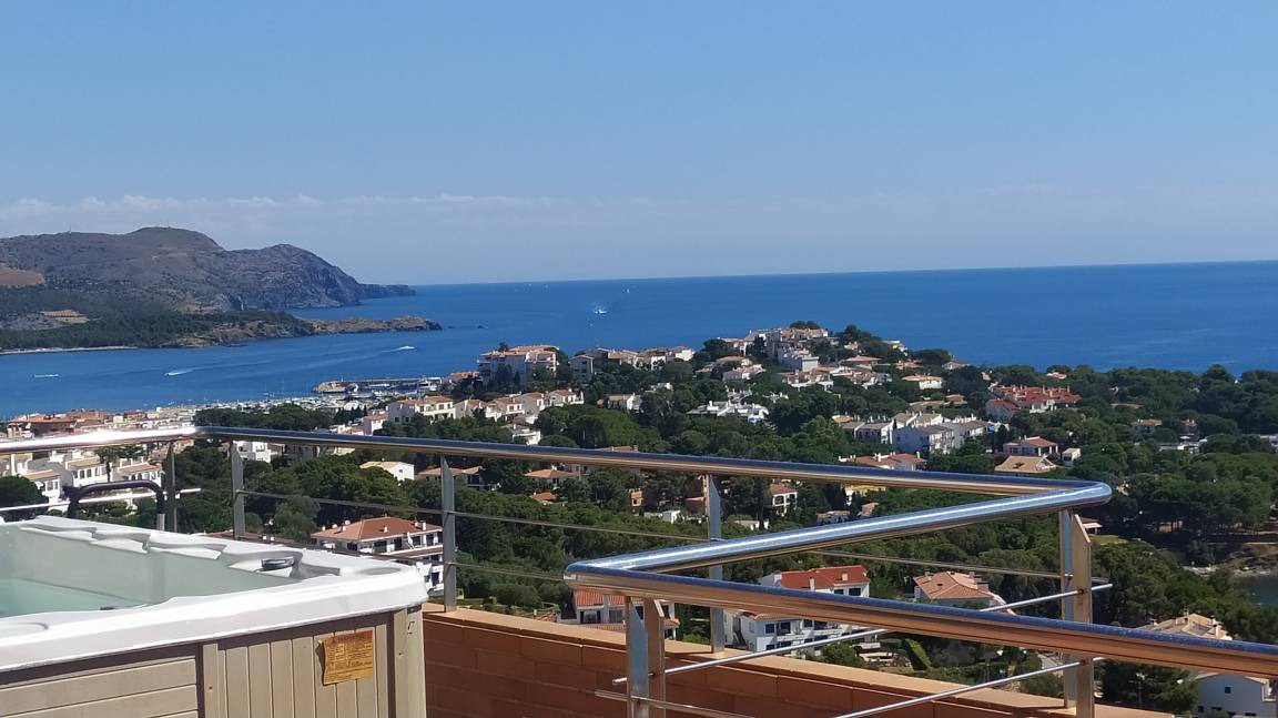Photo of Others in Llanca