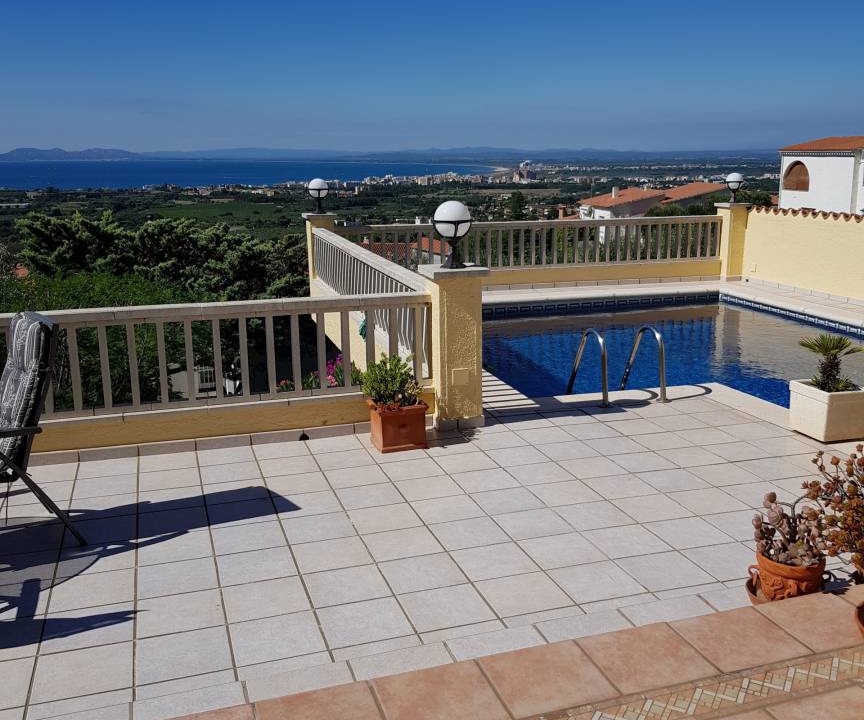 Photo of Patio Balcony in El Mas Fumats