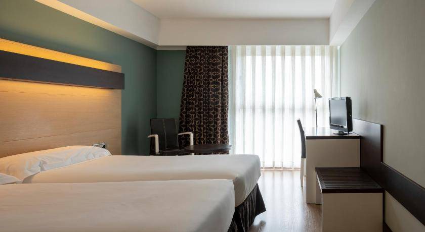 Photo of Bedroom in Logrono City Centre