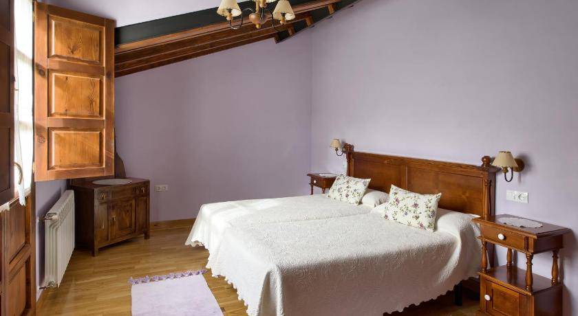 Photo of Bedroom in Villaviciosa