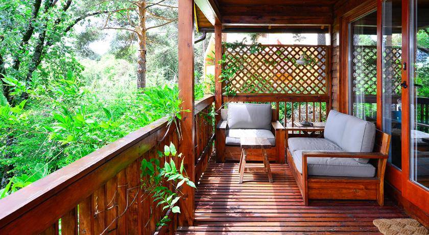 Photo of Patio Balcony in Navacerrada