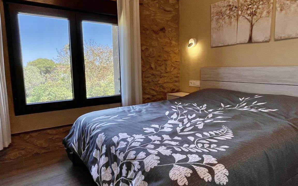 Photo of Bedroom in Pals
