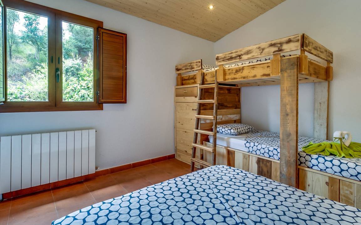 Photo of Bedroom in Palafolls