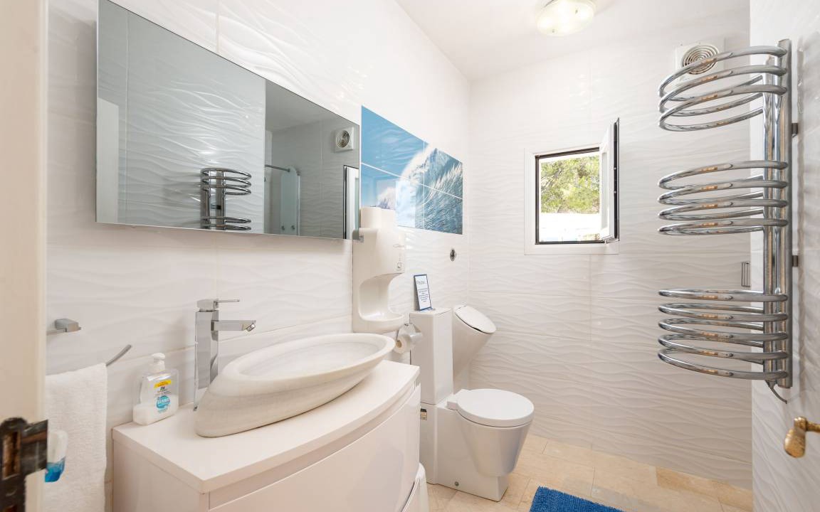 Photo of Bathroom in Portals Nous