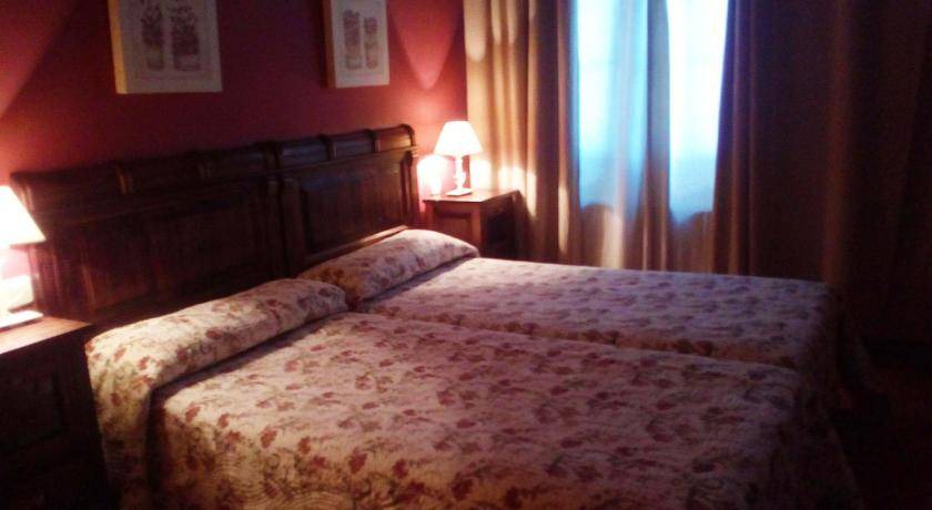Photo of Bedroom in La Pradera de Navalhorno