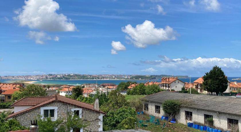 Photo of Buildings in Somo