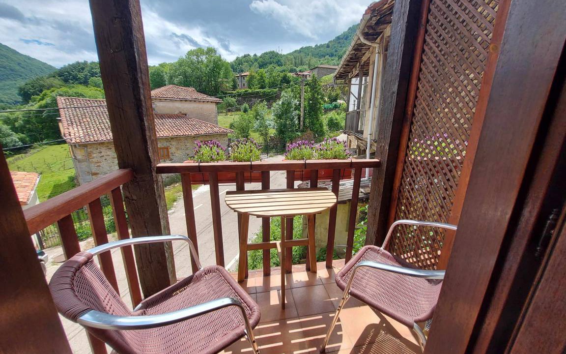 Photo of Patio Balcony in Pido