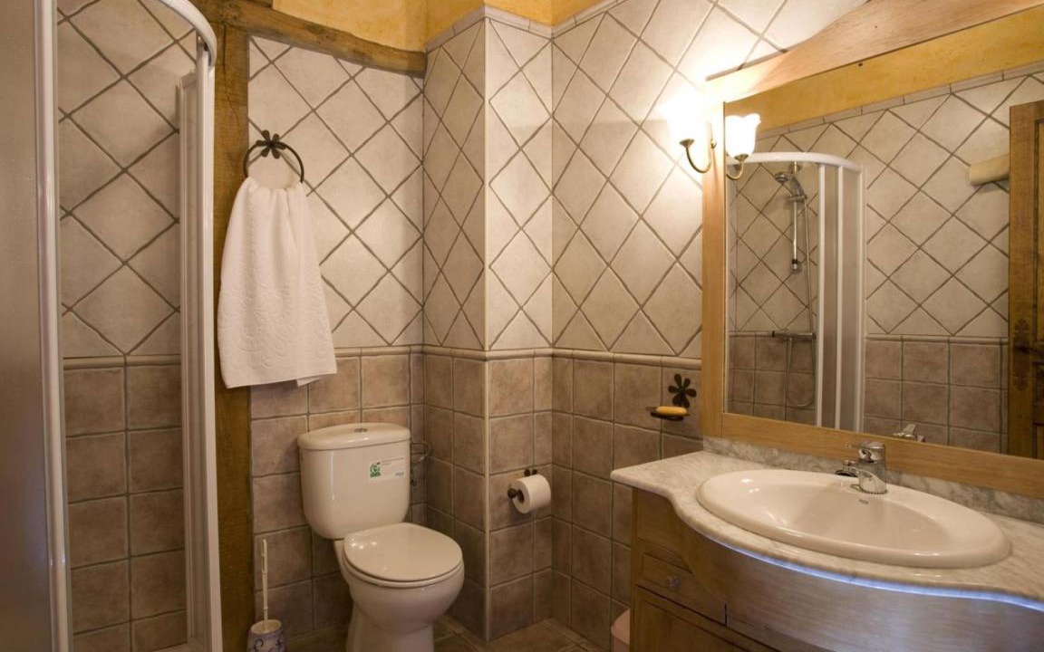Photo of Bathroom in Canalejas de Penafiel