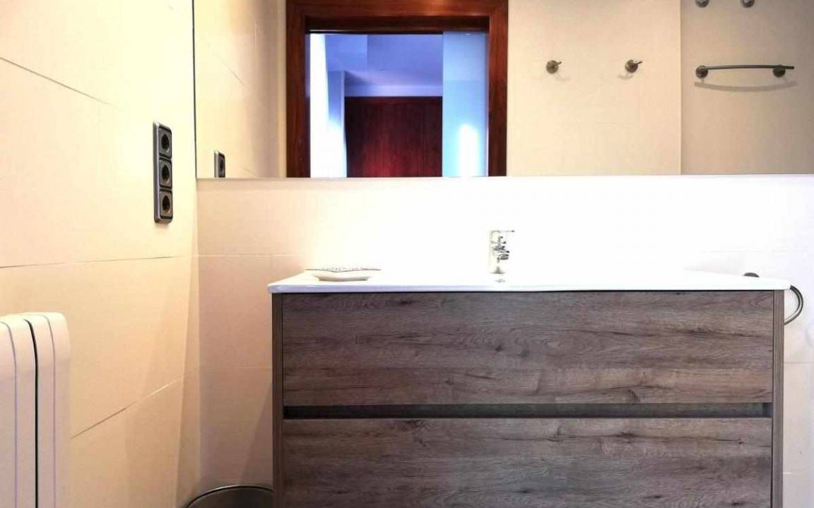 Photo of Bathroom in Vic