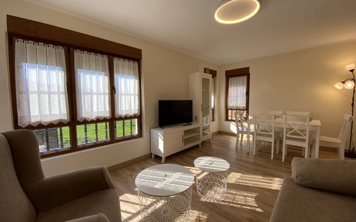 Photo of Livingroom in Parres