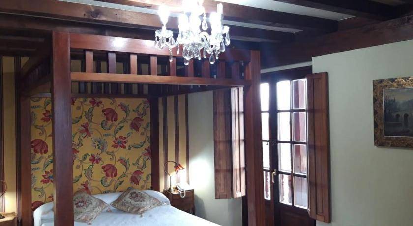 Photo of Bedroom in Valdecilla