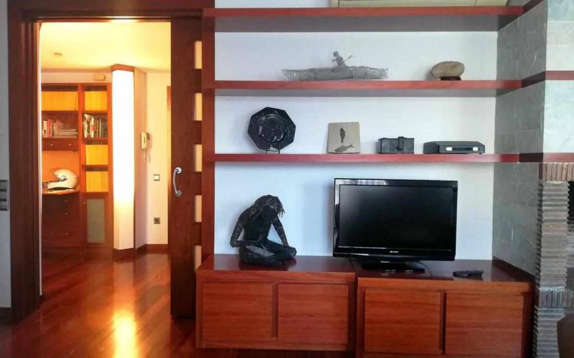 Photo of Livingroom in Vic