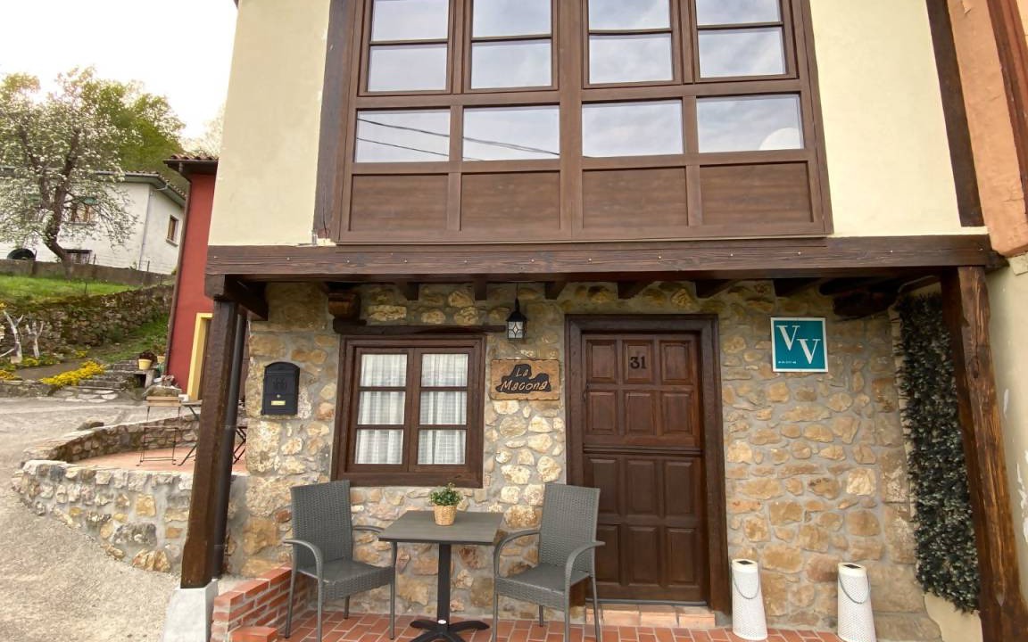Photo of Buildings in Vallobal